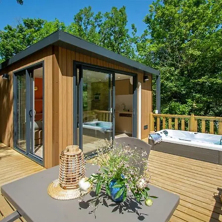 Camping Le Luberon Apt Buitenkant foto