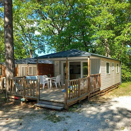 Camping Le Luberon Apt Buitenkant foto